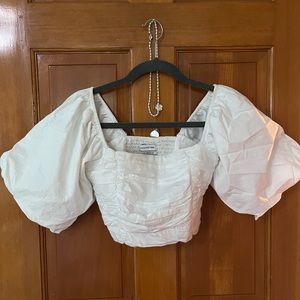 Urban Outfitters puff sleeve crop top!